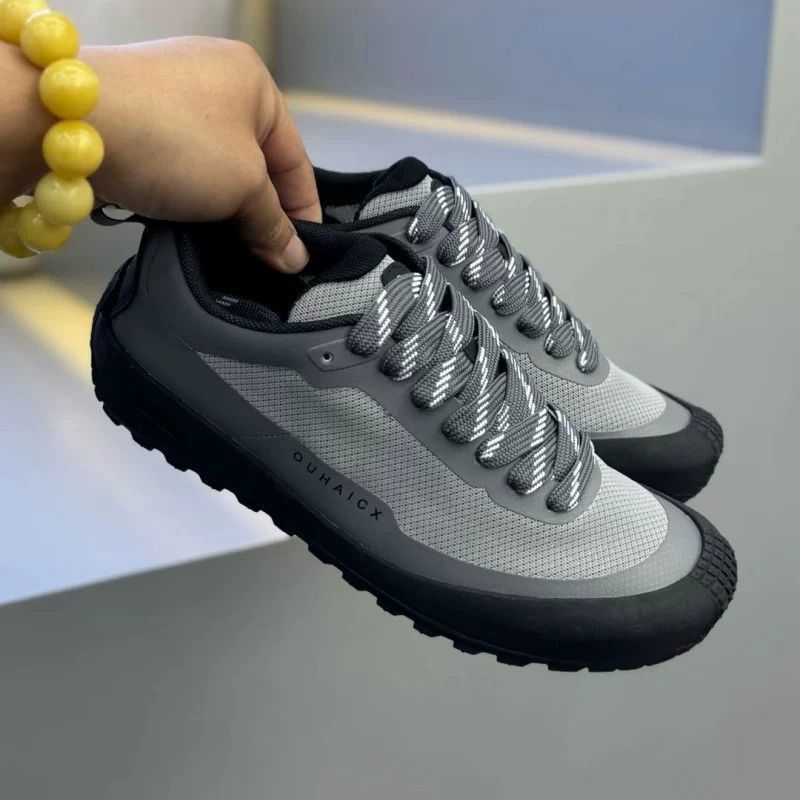 Knit Fabric Lace Up Sneakers - 솔리드톤 미끄럼 방지 남성 로우탑 스니커즈