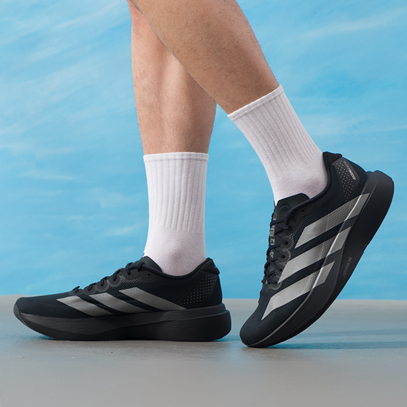 아디다스 남성용 신발, 오리지널 경량 로드 러닝화, 통 - Lightweight Road Running Shoes 리뷰 및 가격