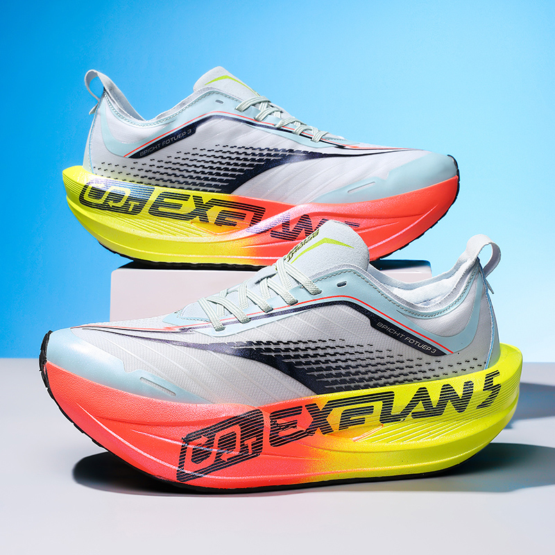전문적인 마라톤 경기용 카본 플레이트 스니커즈, 남녀  - Carbon Plate Marathon Racing Shoes 리뷰 및 가격